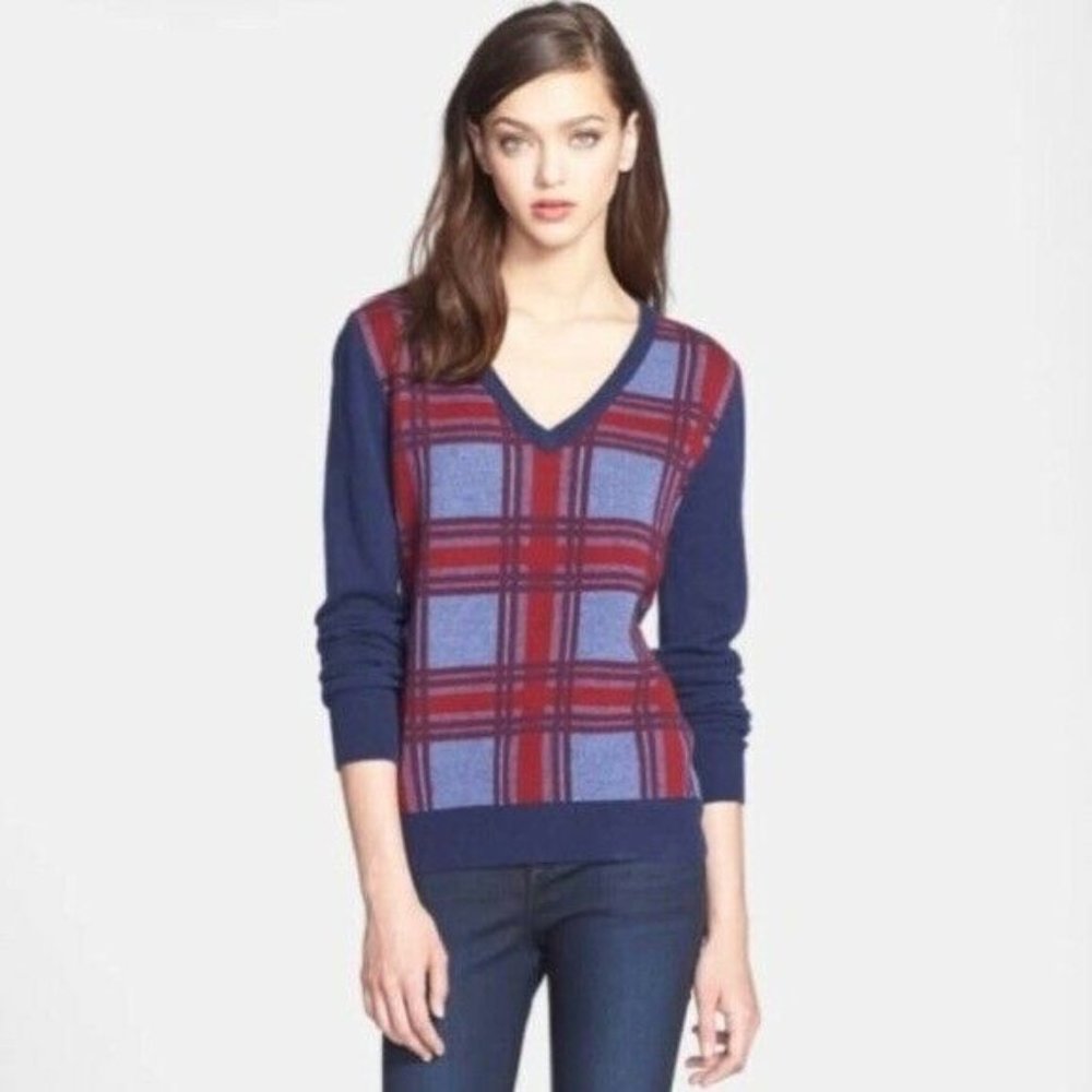 NWOT Equipment Cecile Navy V Neck Plaid Sweater M